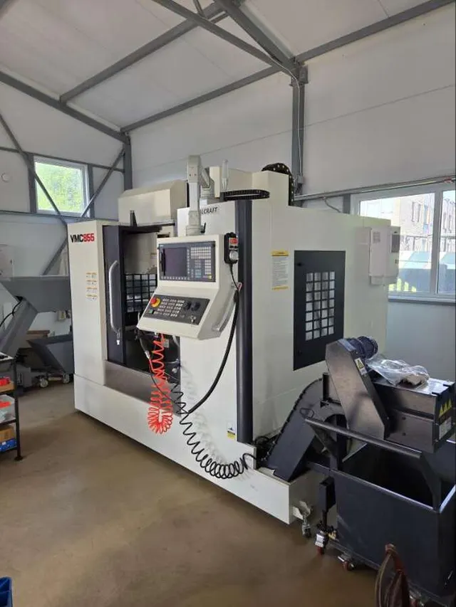 Фрезерный станок с ЧПУ MetalCraft VMC855