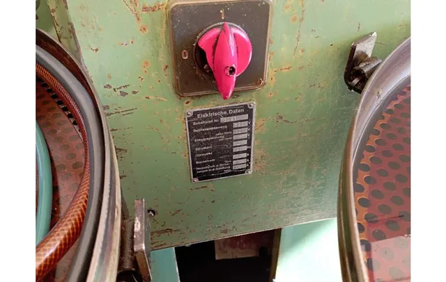 Станок резьбонакатной PEE WEE P20