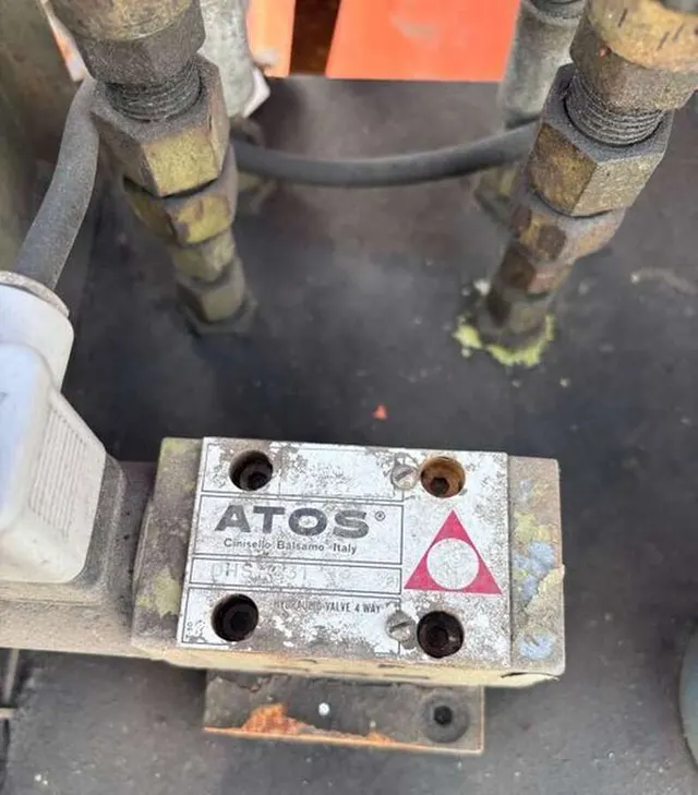 Пресс для утилизации бочек Atos DHS 3531