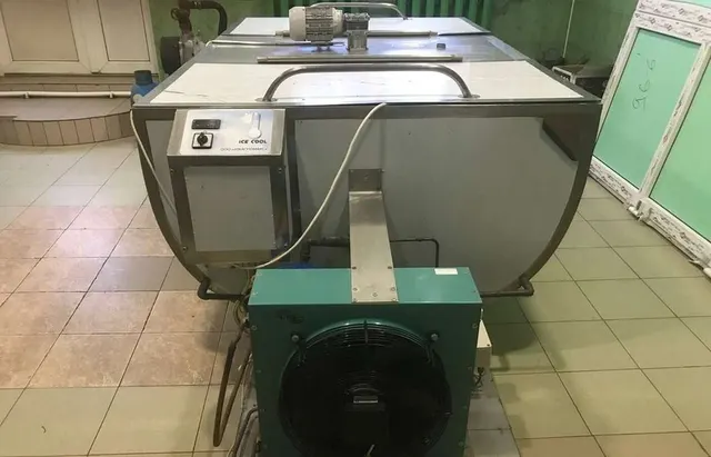 Охладитель молока ICE COOL