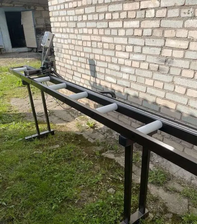 Рольганг с упором