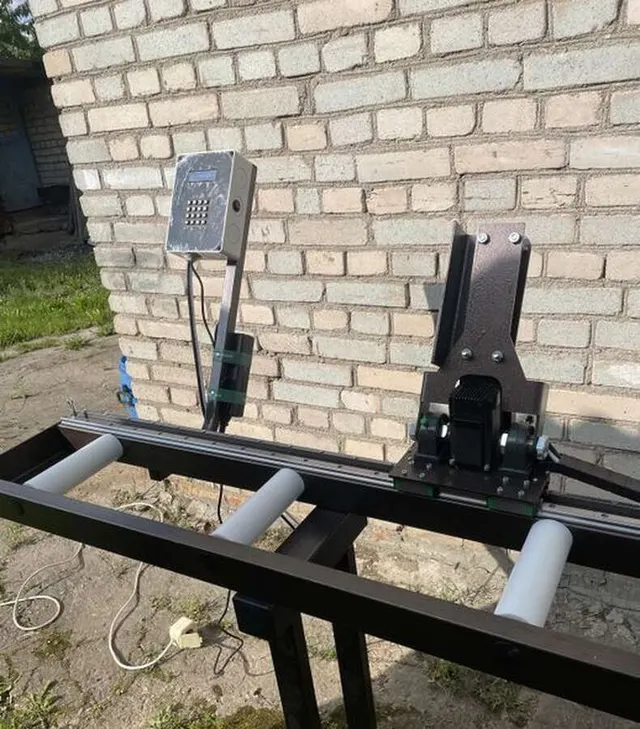 Рольганг с упором