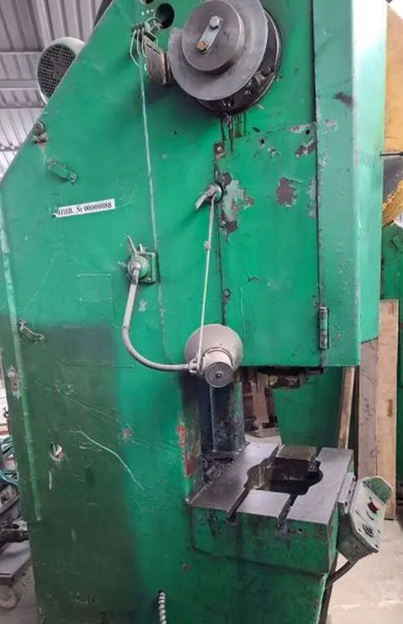 Пресс кривошипный КД2126К, 40 тонн
