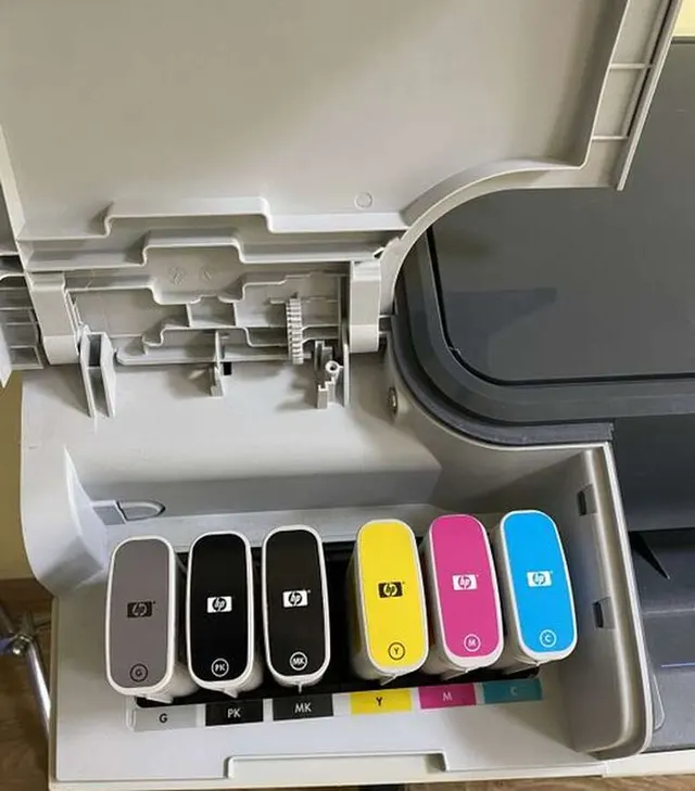 Плоттер HP Designjet T610