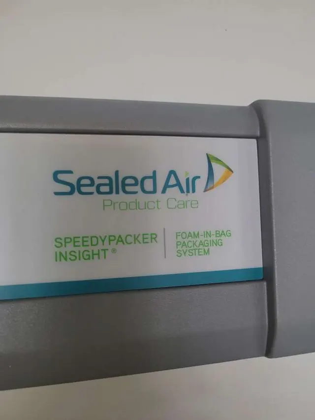 Упаковочная машина Sealed Air Speedy Packer Insight Foam-In-Bag Packaging System
