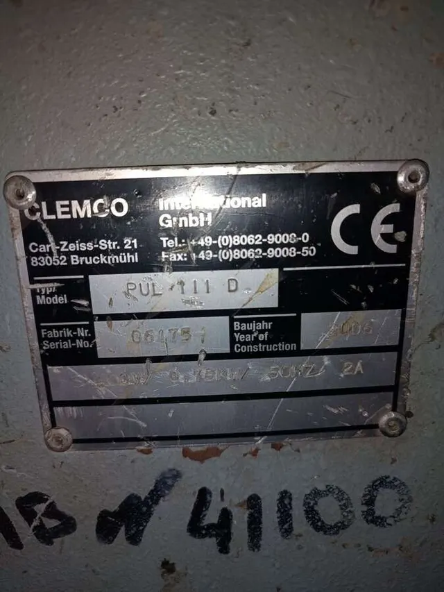 Пескоструйная камера Clemco PUL 111 D