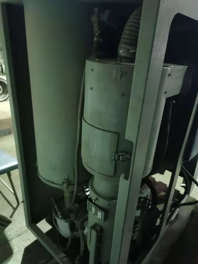 Пескоструйная камера Clemco PUL 111 D