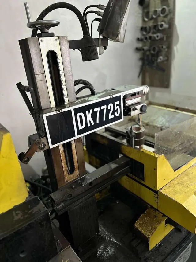 Проволочно-вырезной электроэрозионный станок DK 7725