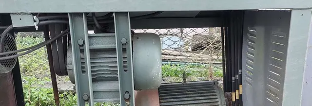 Правильно-отрезной станок
