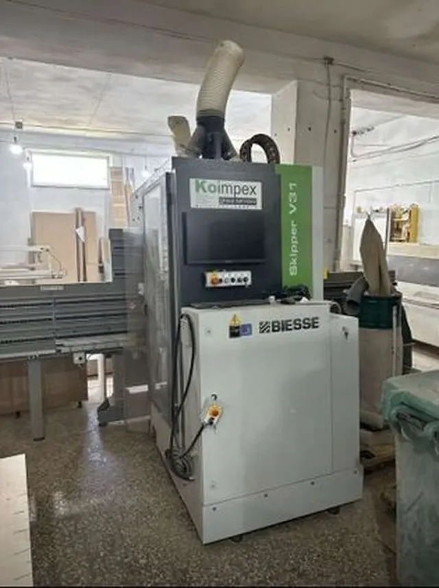 Сверлильно присадочный станок ЧПУ BIESSE Skipper V31