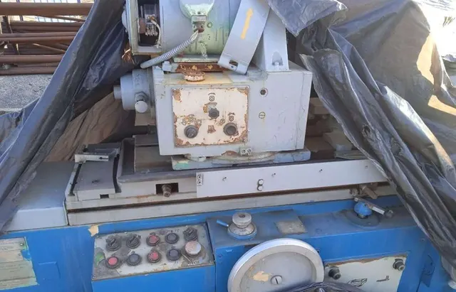 Круглошлифовальный станок 3С130В