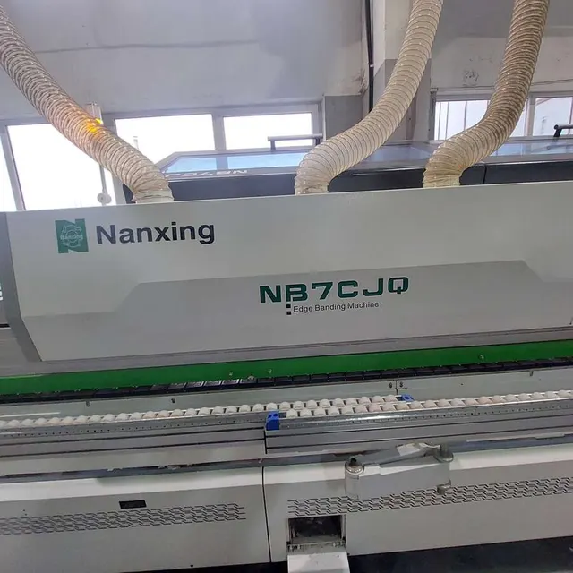 Кромкооблицовочный станок Nanxing NB7CJQ
