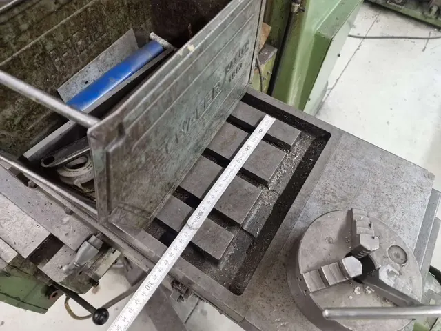 Универсальный фрезерный станок с цифровым дисплеем