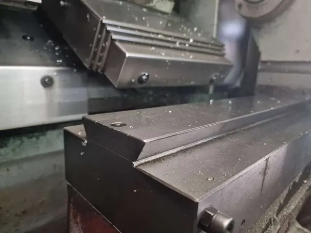 Токарный станок с ЧПУ ACCUWAY UL-20