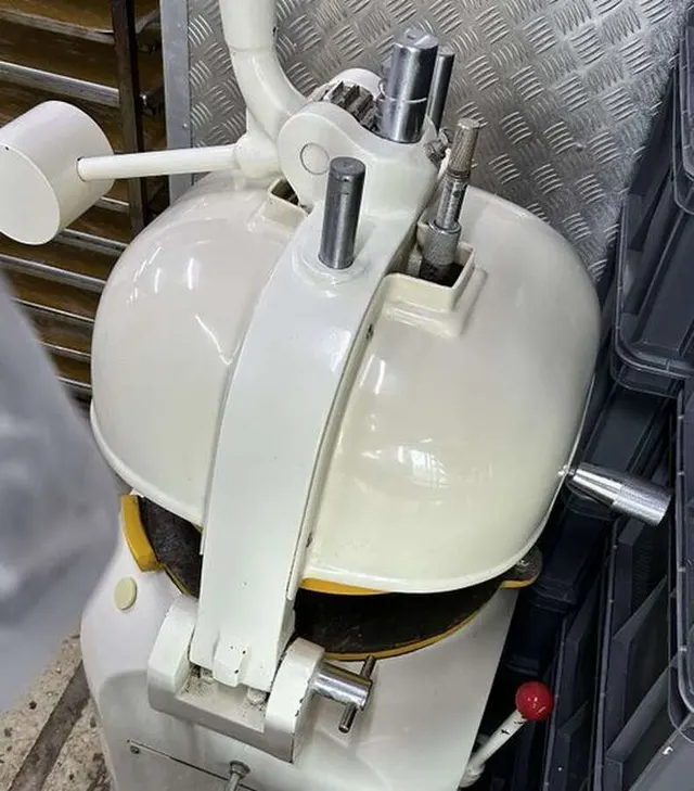 Тестоделитель-округлитель Gastromix GR-30S
