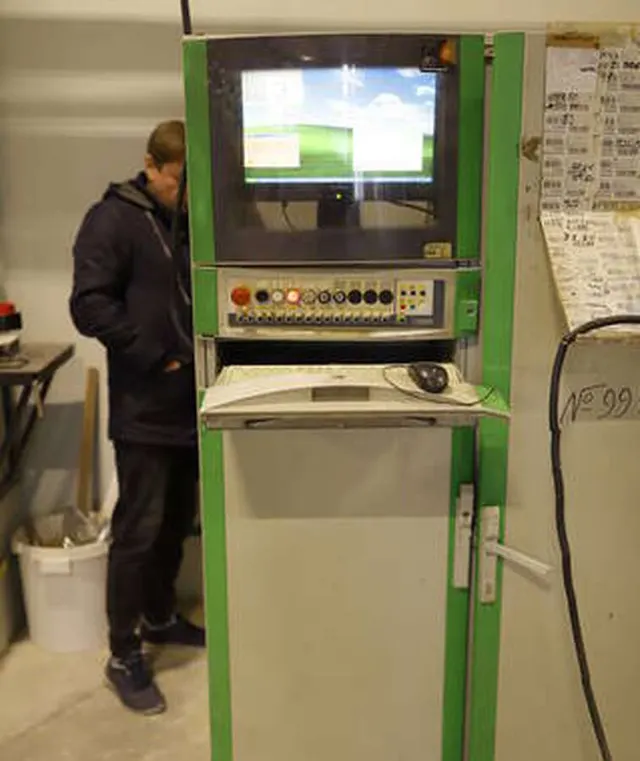 Обрабатывающий центр с ЧПУ ROVER BIESSE 24 L