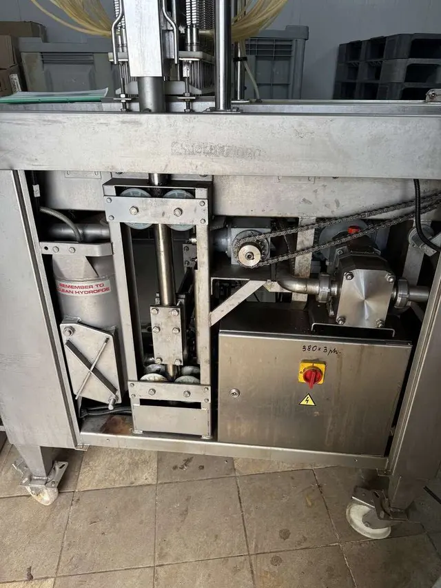 Иньектор для рыбы Fomaco FGM 40/160F