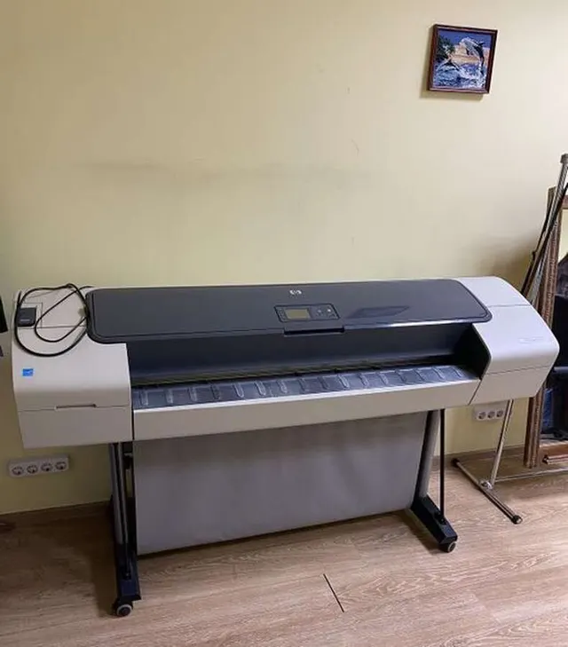 Плоттер HP Designjet T610