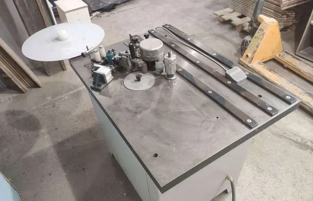Станок кромкооблицовочный BJF-505W