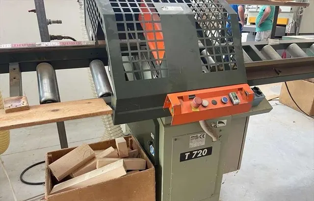 Торцовочная пила Omga T720 Италия