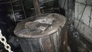 Печь для плавки металла и машина для литья алюминия под давлением