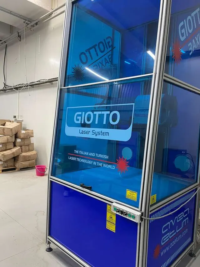 Маркиратор для нанесения изображения Giotto CO2 3axis Comp.609