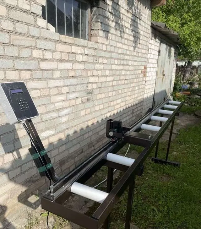 Рольганг с упором
