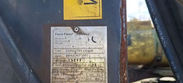 Полуприцеп Forestry Crane Primero 3967