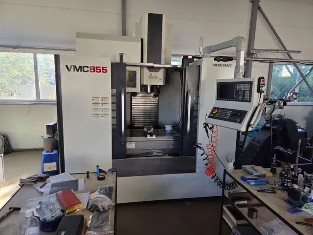 Фрезерный станок с ЧПУ MetalCraft VMC855