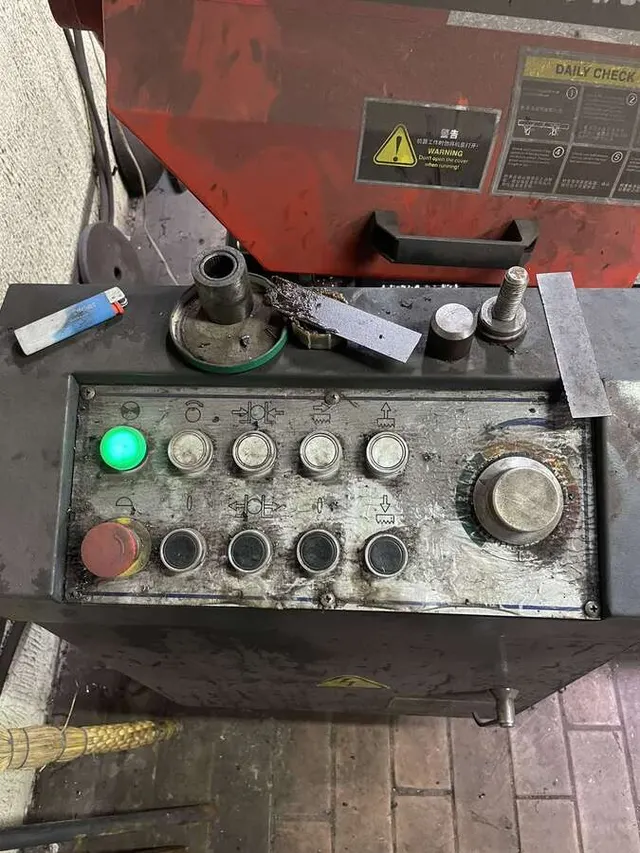 Станок ленточный полуавтоматический GB 4030