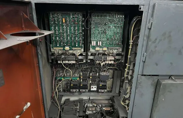 Токарно-револьверный станок 1В340Ф30