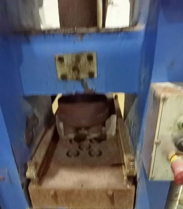 Таблеточный пресс 475-25k
