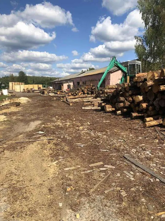 Манипулятор на рельсах электро