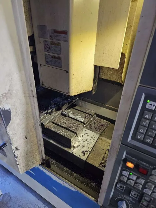 Обрабатывающий центр OKUMA MX 45 VAE с ЧПУ