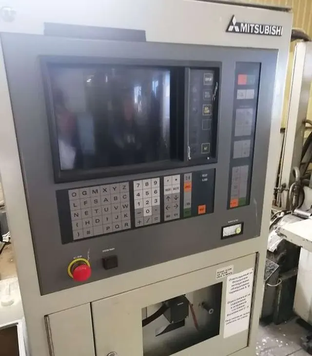 Электроэрозионный станок Mitsubishi DWC90H