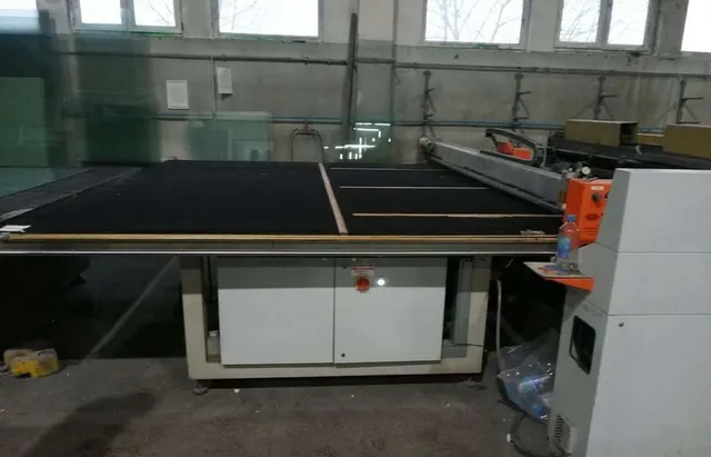 Стол раскроя стекла FAST3200LC