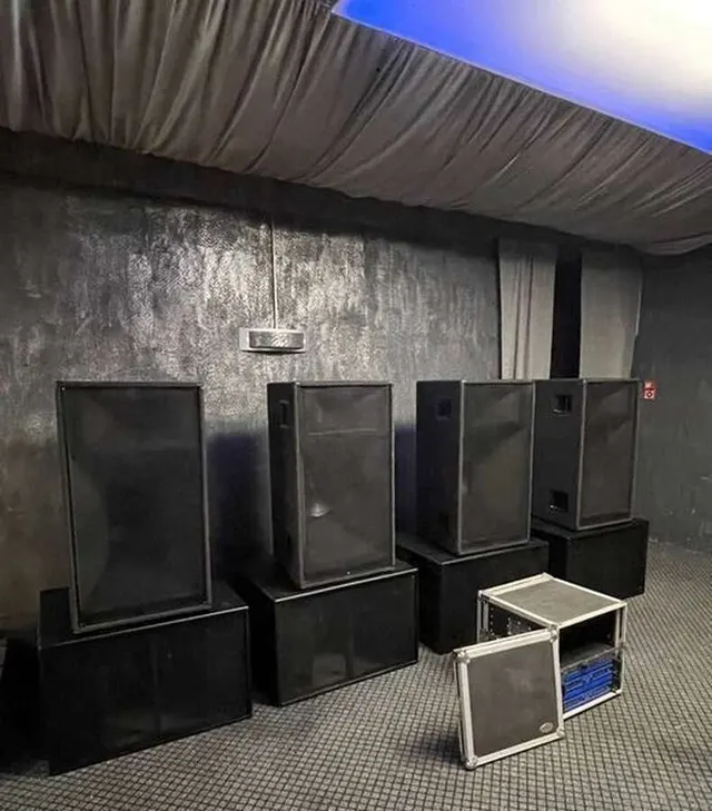 Звуковое оборудование PARK AUDIO