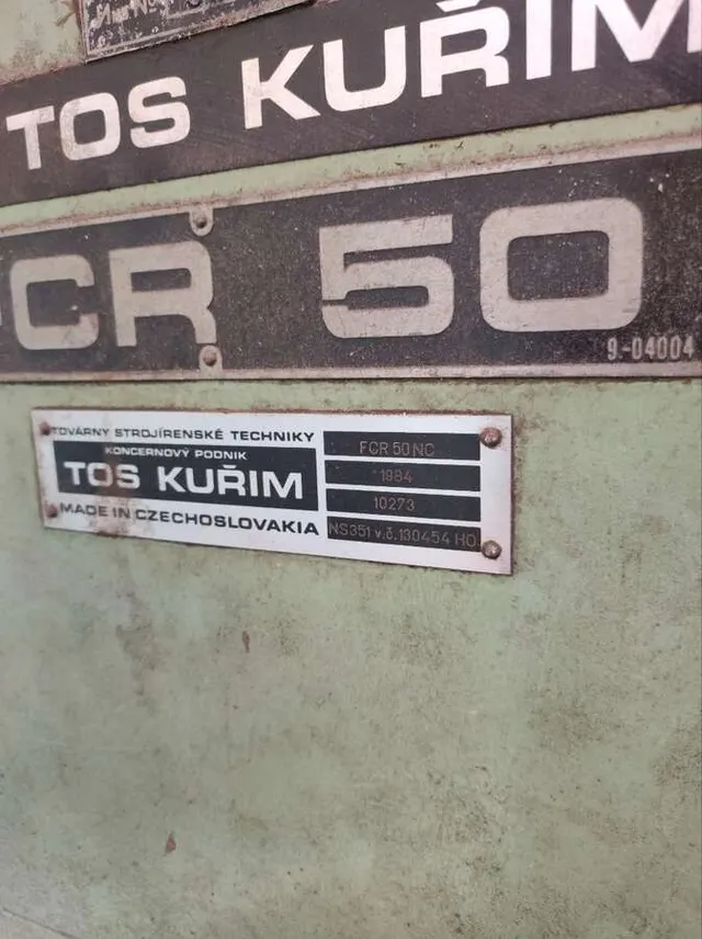 Фрезерный станок TOS FCR 50 с ЧПУ