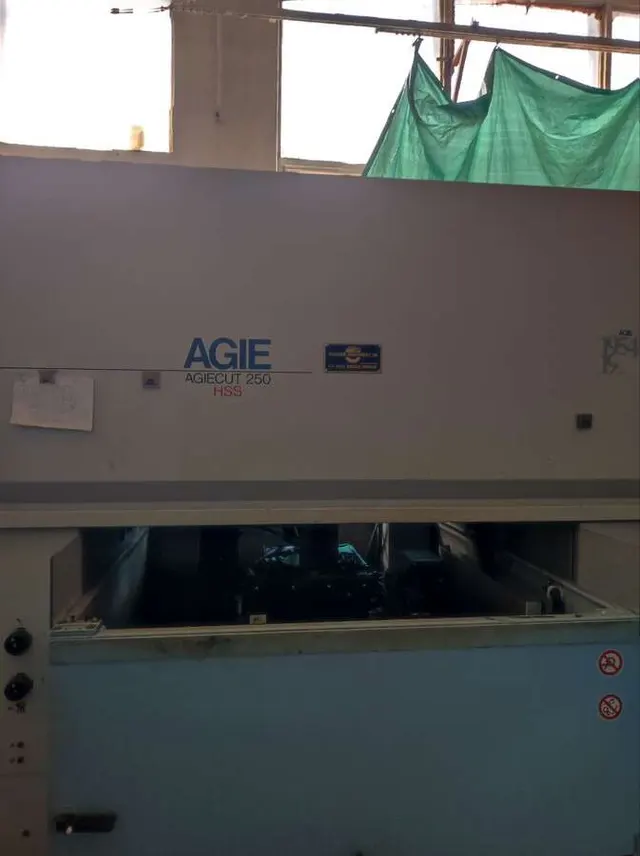 Электроэрозионный прошивной проволочный станок AGIE Agiecut 250 HSS
