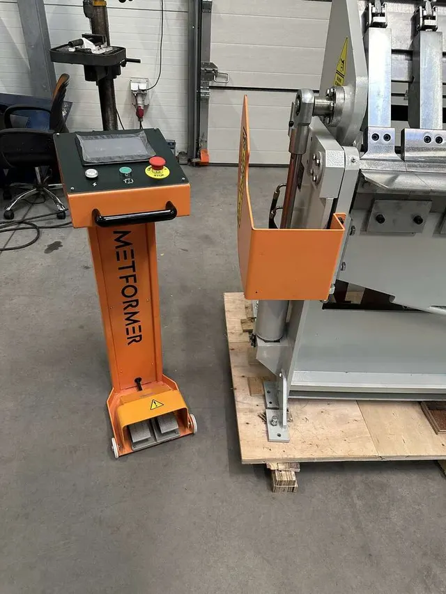 Гибочный станок METFORMER HZM 2×2500