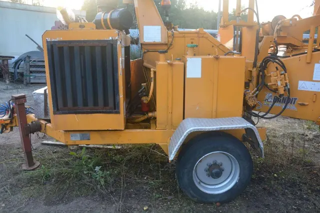 Измельчитель древесины Bandit 1540XP