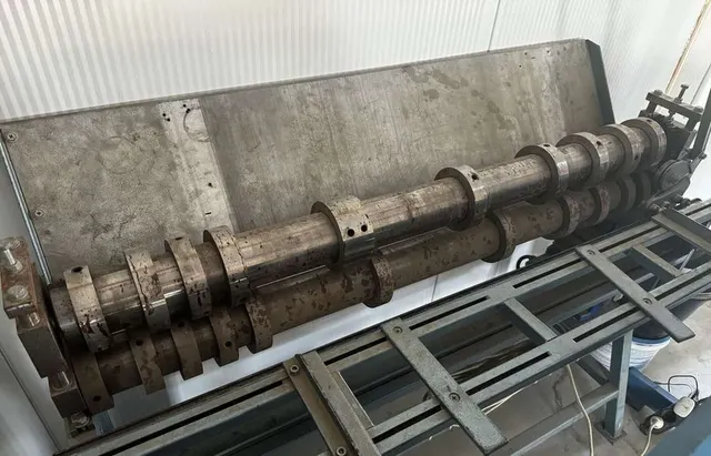 Станок продольной резки металла СПР-1250/10-А