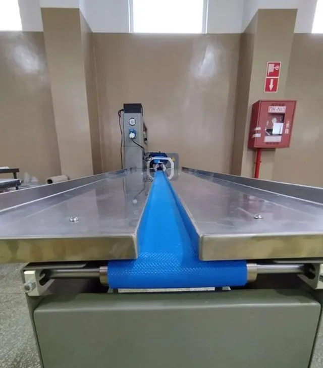 Горизонтально-упаковочная машина Bronkomatic-250-350X-Servo3