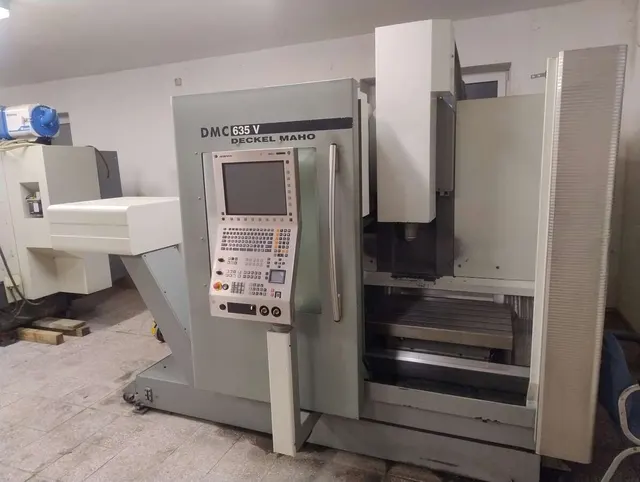 Обрабатывающий центр Deckel Maho DMG 635 V