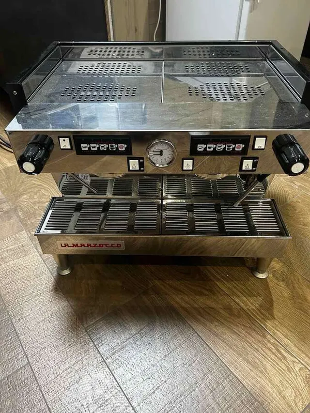 Кофемашина La marzocco inea classic 2