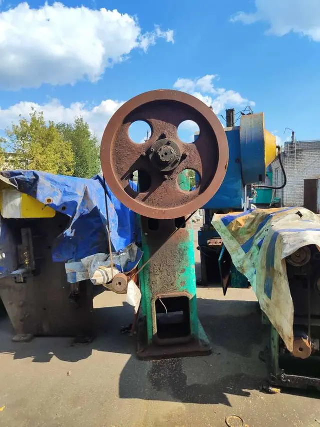 Пресс кривошипный 25 тонн