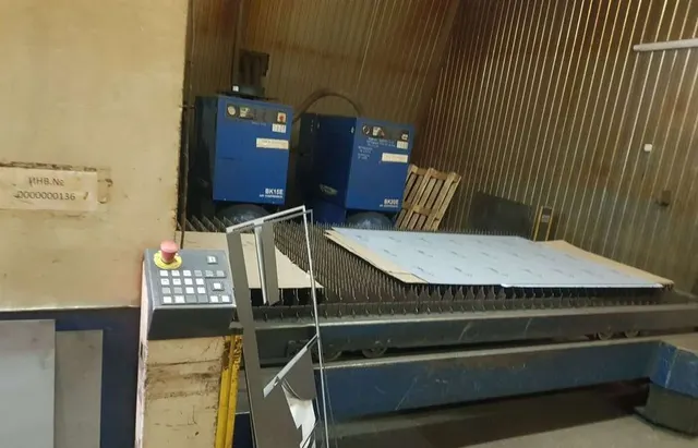 Лазерный станок TRUMPF Trumatic 3030