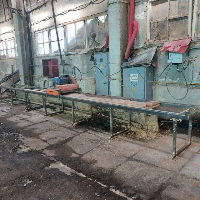 Станок кромкообрезной по дереву
