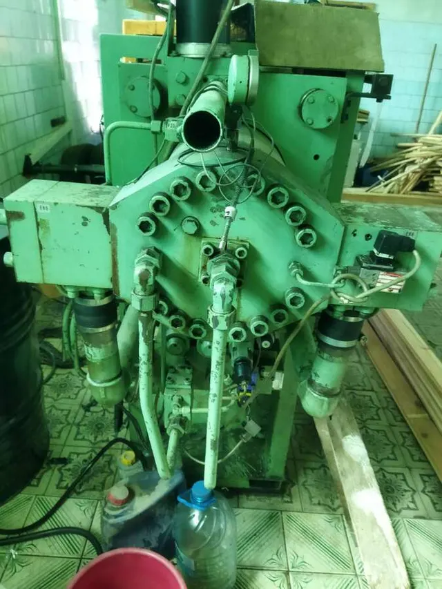 Станок для термовакуумной формовки пластика