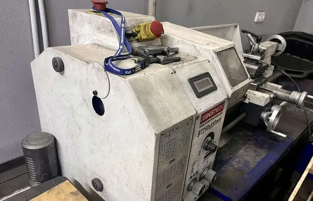 Станок токарный JSBESTECH BT250x550mm